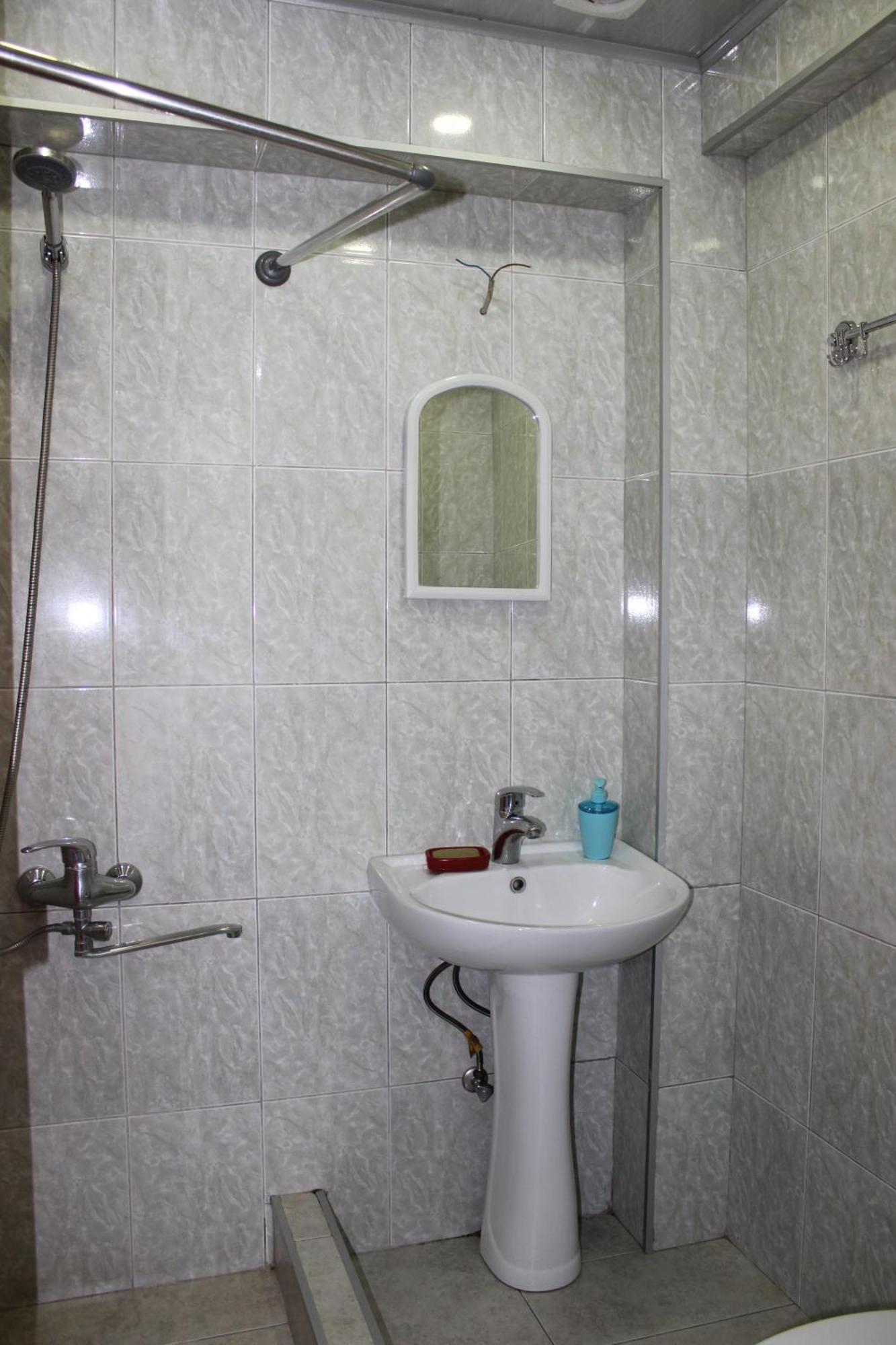 Hostel Near The Square Tbilisi Ngoại thất bức ảnh