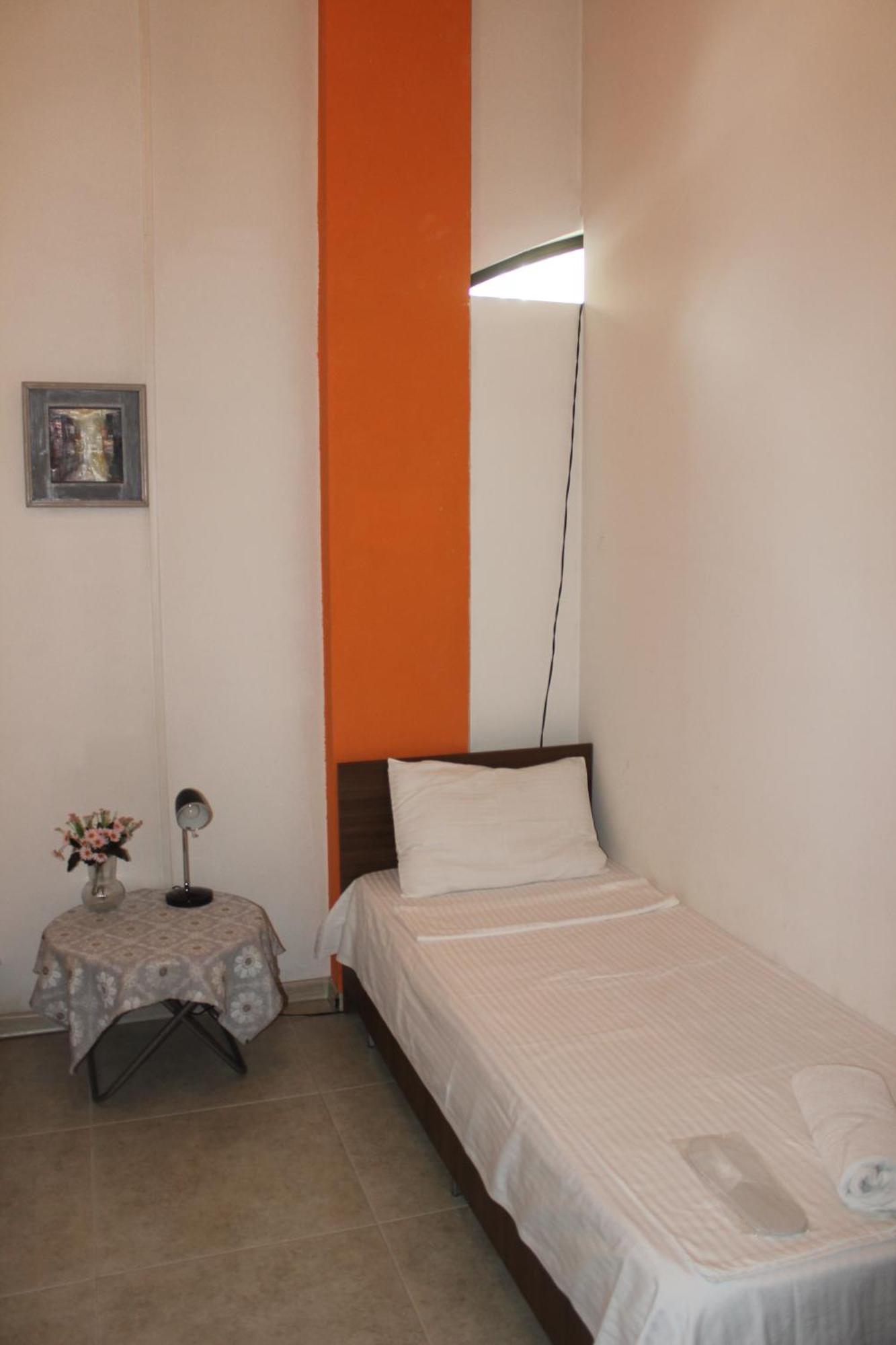 Hostel Near The Square Tbilisi Ngoại thất bức ảnh