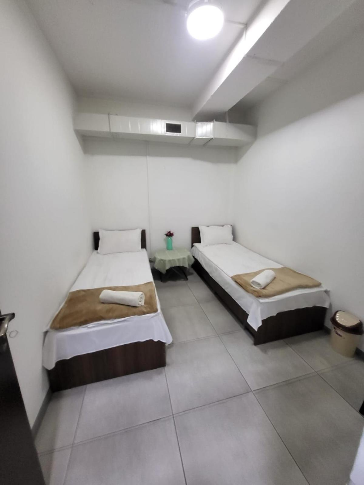 Hostel Near The Square Tbilisi Ngoại thất bức ảnh