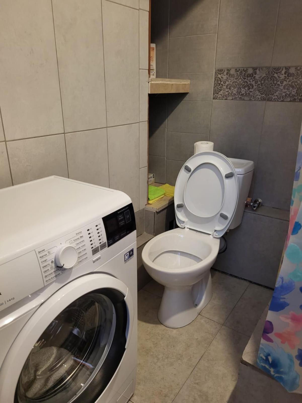 Hostel Near The Square Tbilisi Ngoại thất bức ảnh