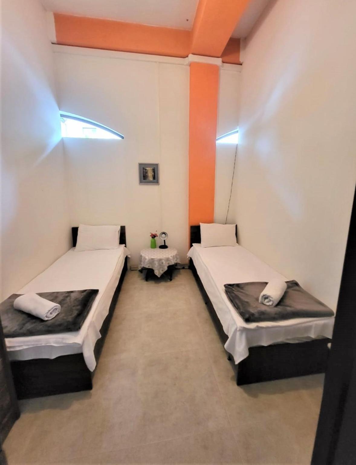 Hostel Near The Square Tbilisi Ngoại thất bức ảnh