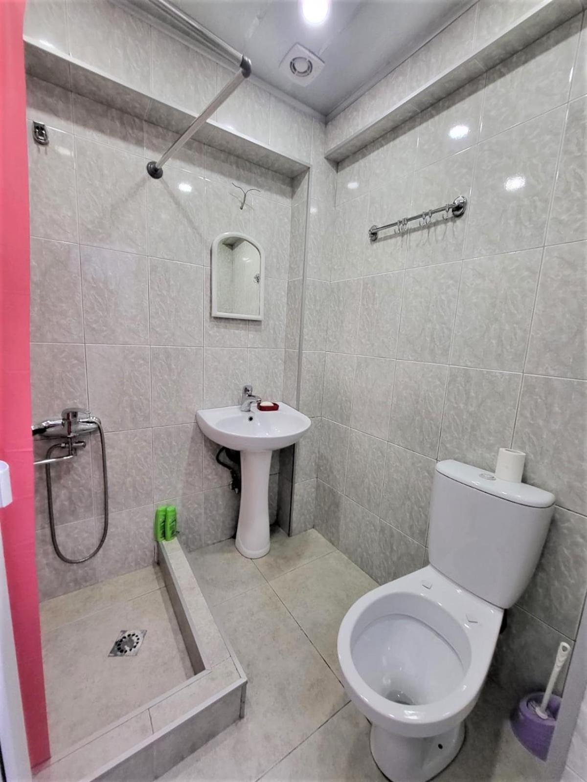 Hostel Near The Square Tbilisi Ngoại thất bức ảnh