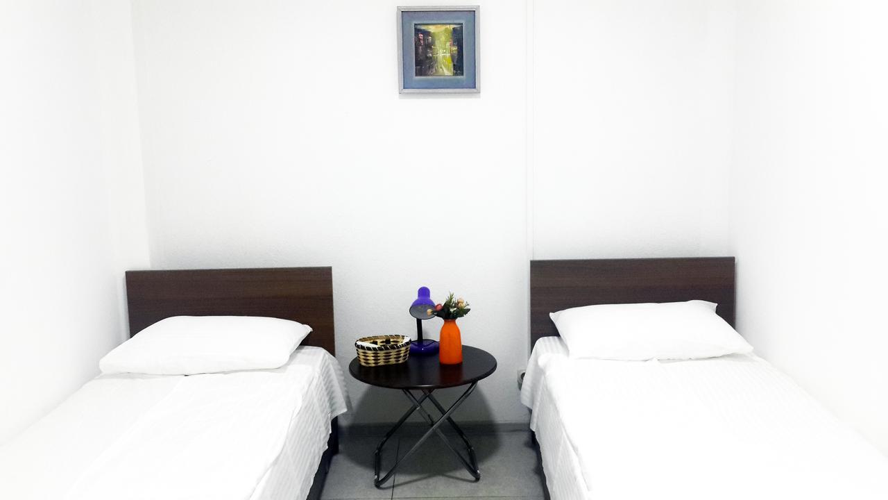 Hostel Near The Square Tbilisi Ngoại thất bức ảnh